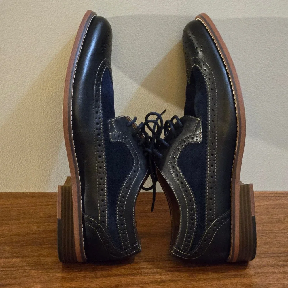 GH Bass Billings Mens 8.5M Navy Blue Leather Suede Wingtip Oxford Shoes
